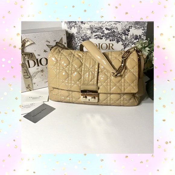 Dior Handbags - 💔SOLD! HOST PICK DIOR NEW LOCK FLAP BAG